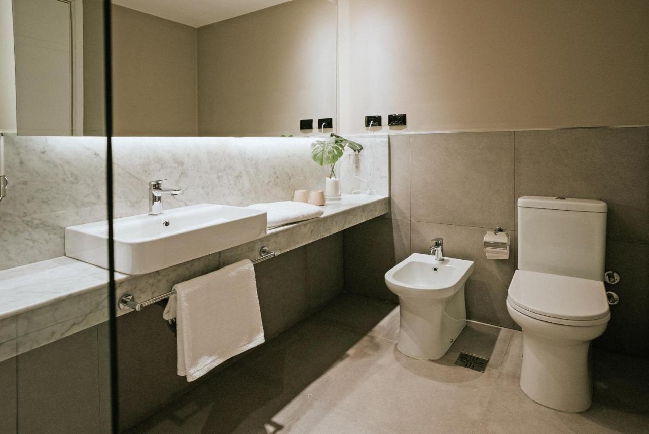 Howard Johnson Plaza La Ribera ريسيستينسيا المظهر الخارجي الصورة